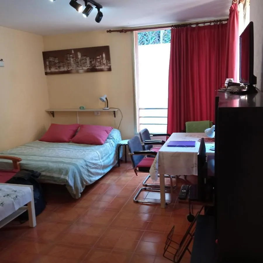 Apartment With Pool, 100 Meters Away From The Beach Puerto de la Cruz